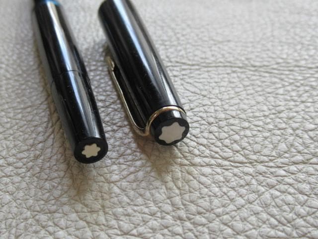 美品1960年代◆2桁シリーズ モンブラン No.32 ペン先585 EF 黒軸