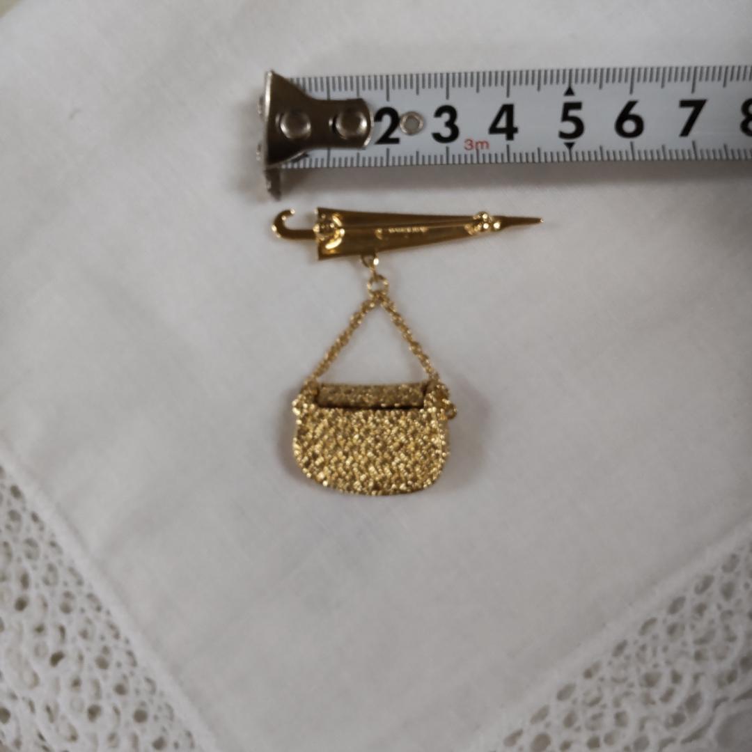 アンティーク風　ブローチ　バッグ　パラソル 　アンティークジュエリー 調