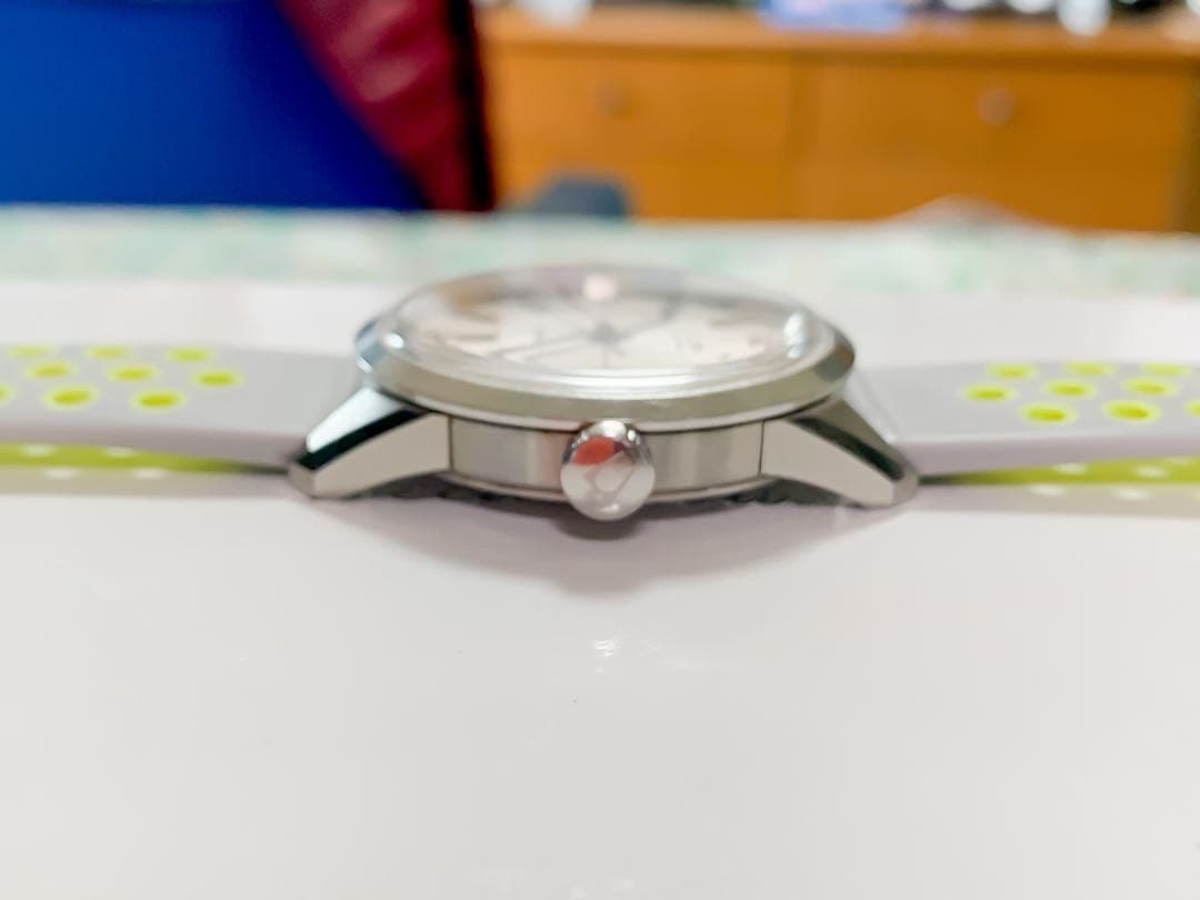 紳士腕時計　ブローバ/ Bulova Accu-Swiss 腕時計