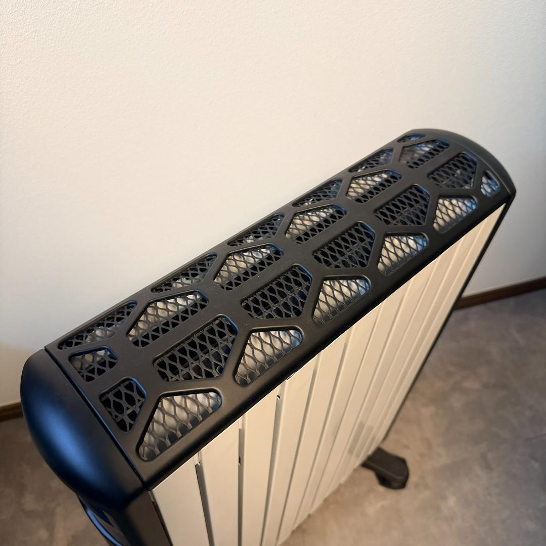 デロンギ MDHU15-BK マルチダイナミックヒーター　数字液晶の一部が未点灯