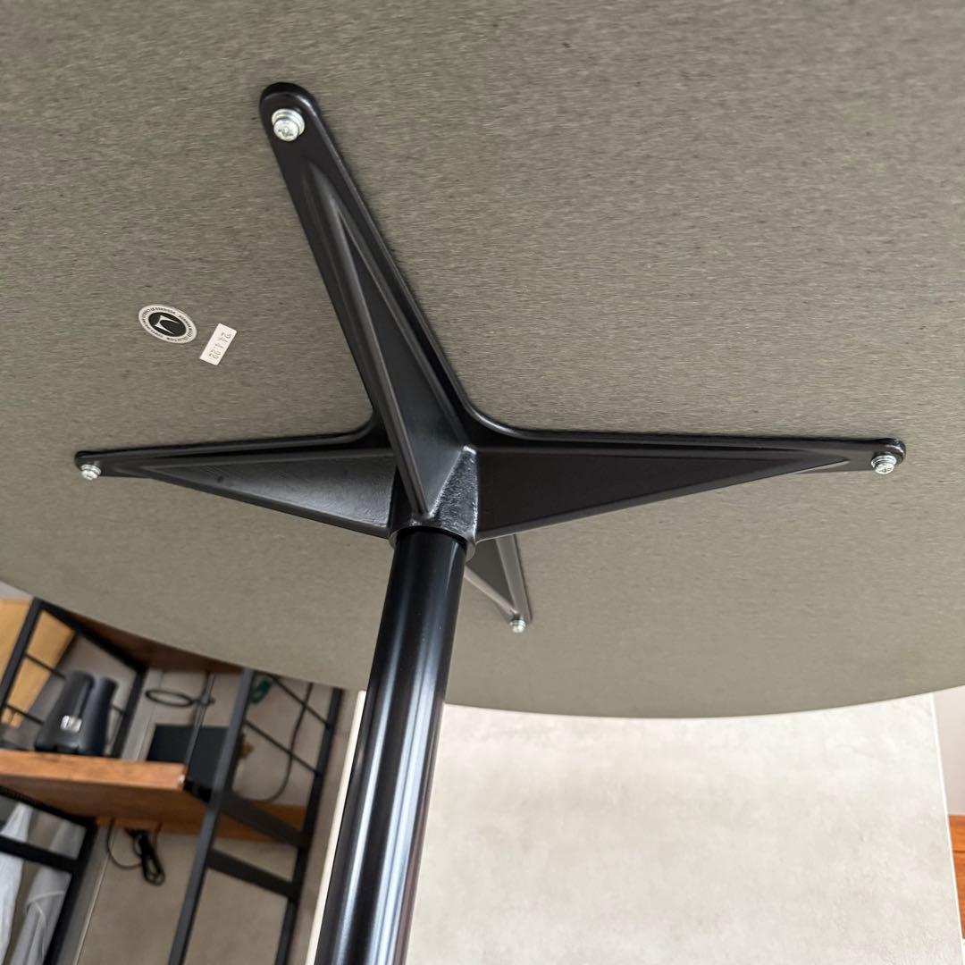【2024年製】ハーマンミラー ダイニングテーブル herman miller