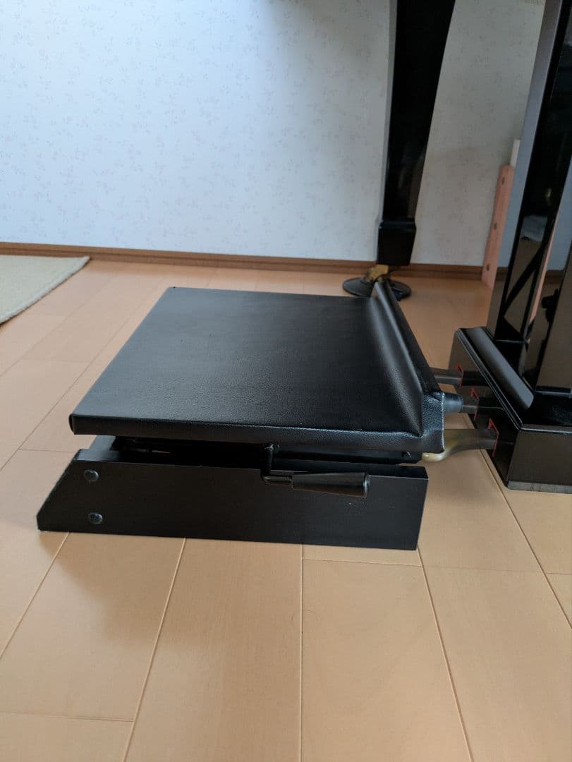 ピアノ 補助台