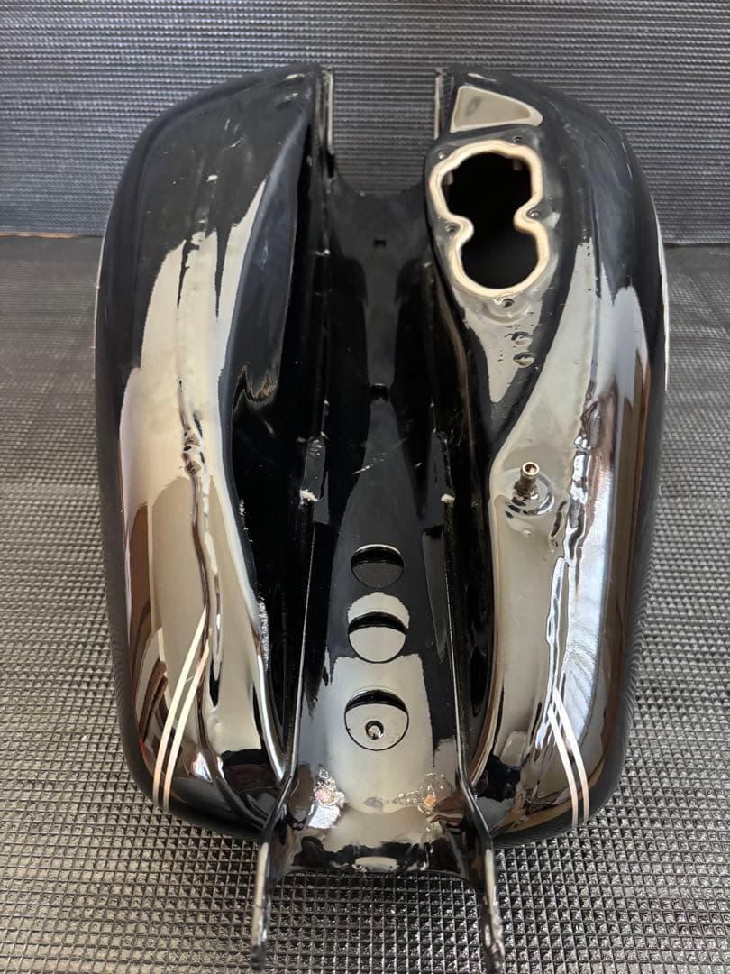 ハーレーダビッドソン スポーツスター インジェクション用タンク 4.5ガロン