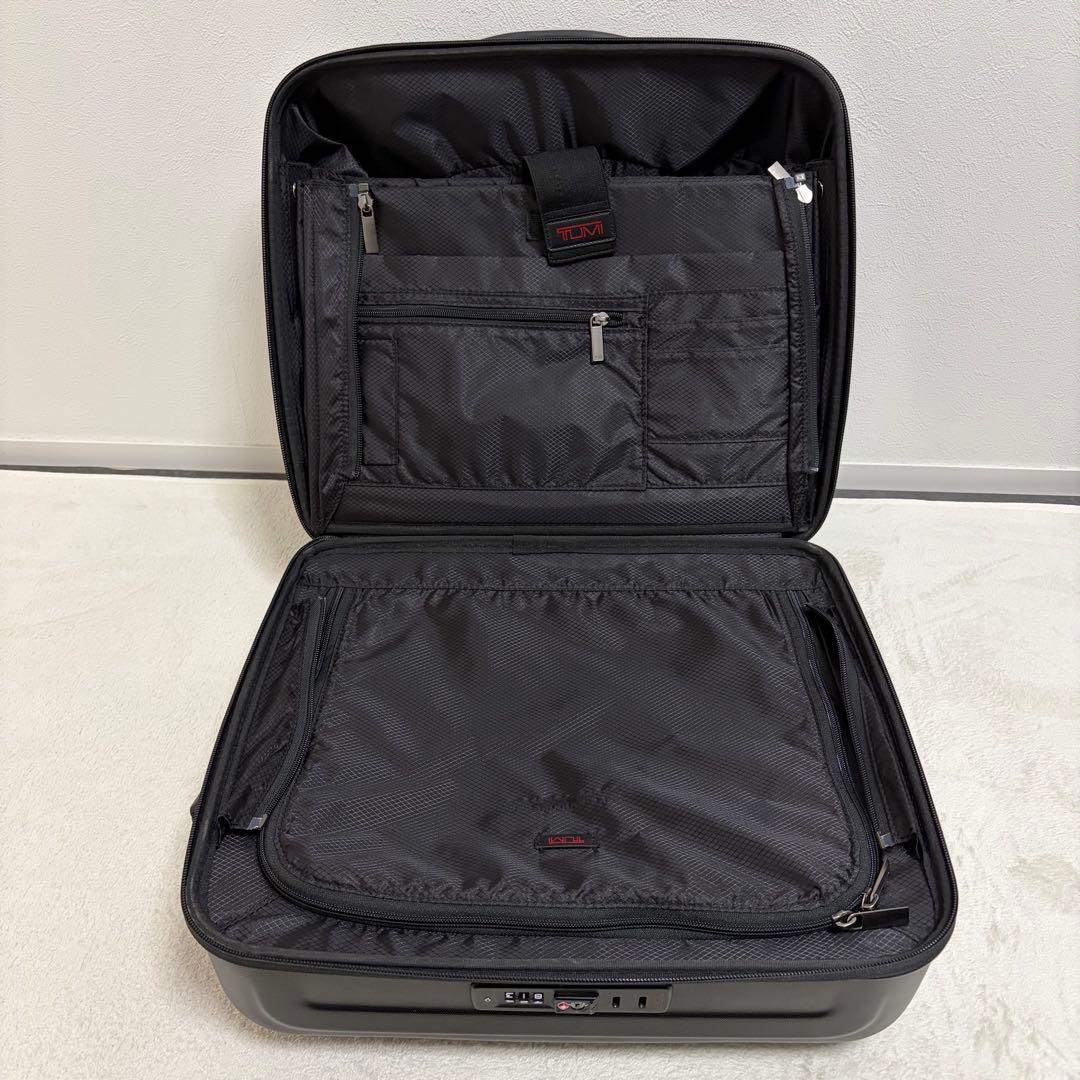 【極美品】TUMI キャリーケース 4輪 機内持ち込み 22804004D4E