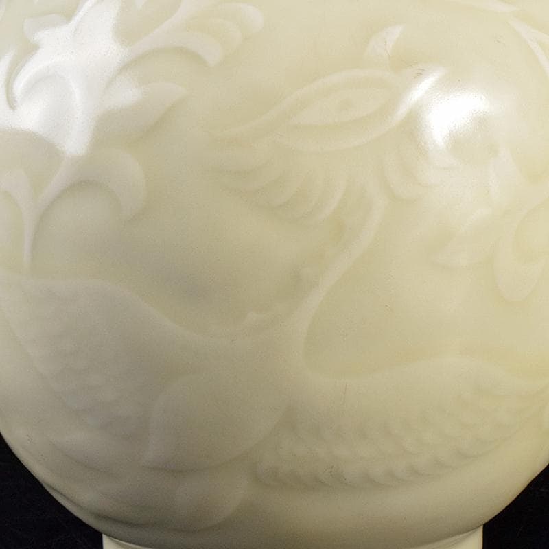 中国　官窯　白磁　陽刻　鳳凰唐草文　鳳首瓶　V　R7679