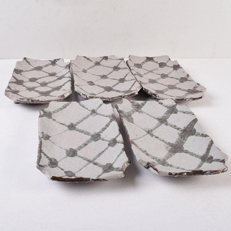 和食器　三郷焼　峯岸良尚作　鉄絵網目文　長角皿　五客　共箱　C R9021