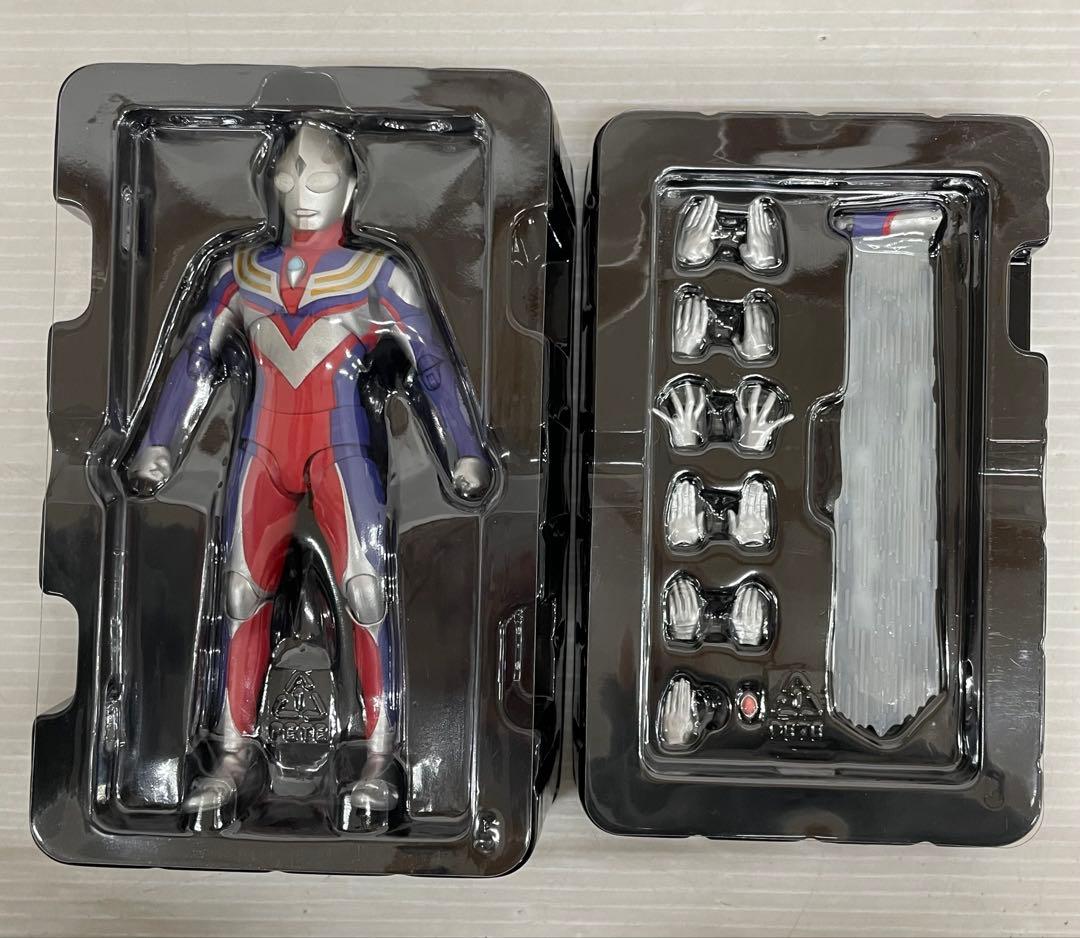 kntoy62-1126 S.H.Figuarts ウルトラマンティガ