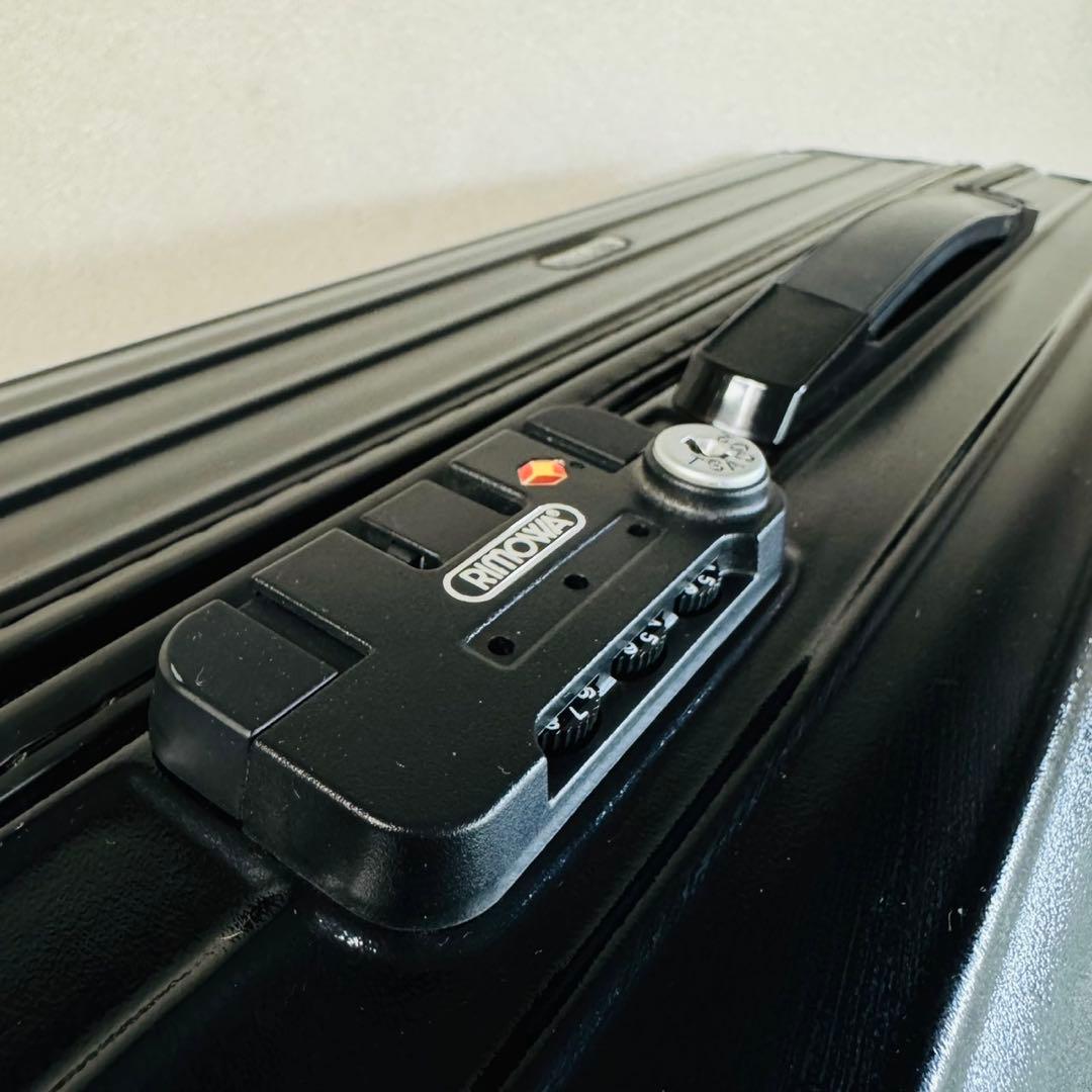 A28美品✨廃盤品！リモア キャリーケーススーツケース サルサ 63L