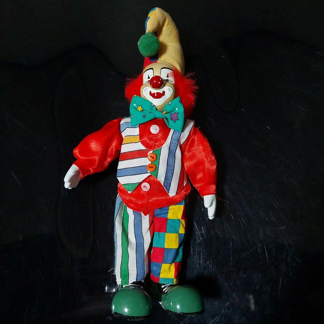 ピエロ人形