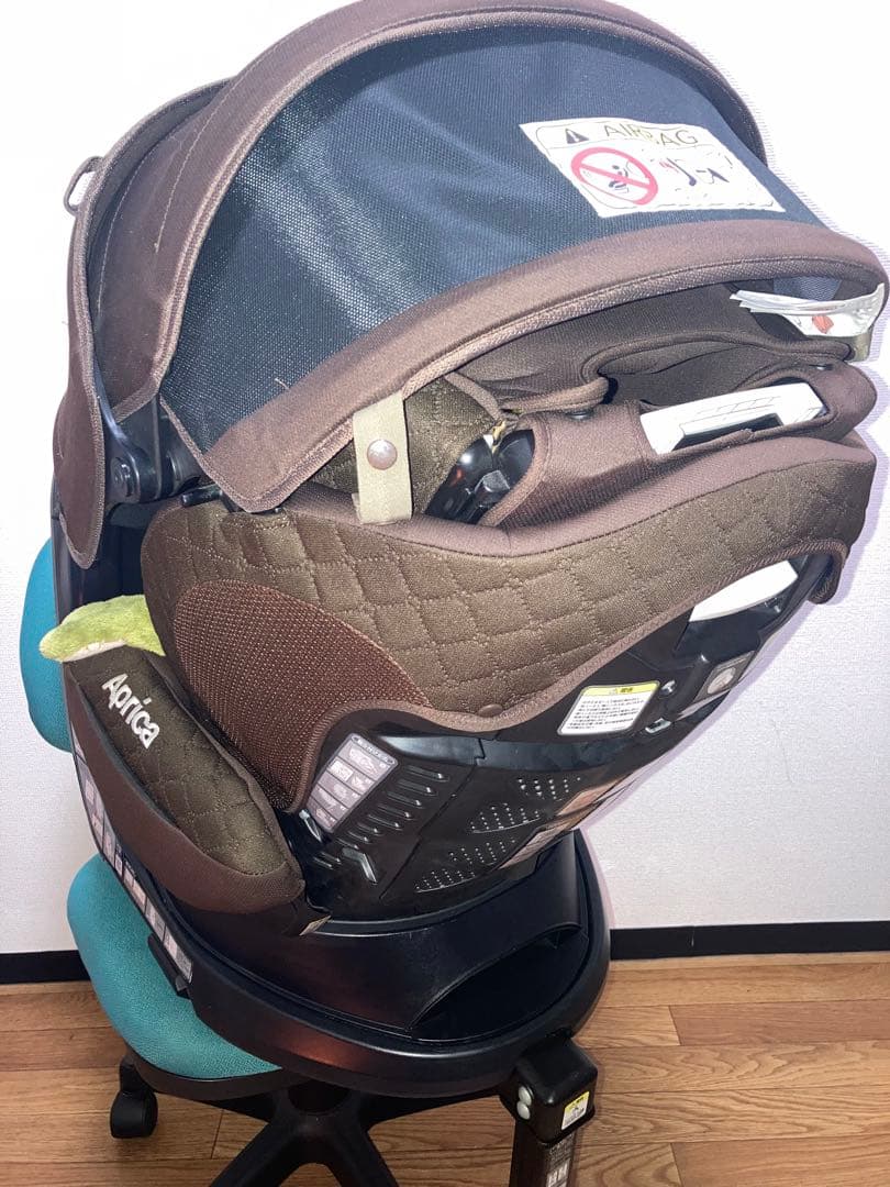 アップリカ⭐️フラディアグロウデラックスISOFIXチャイルドシートクリーニング済