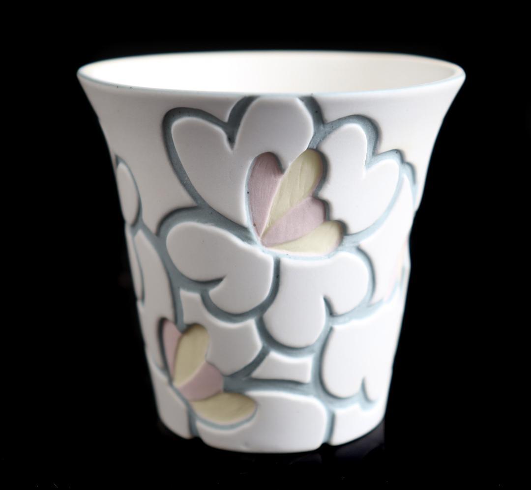 高間智子 花模様 カップ ぐい呑 共箱①