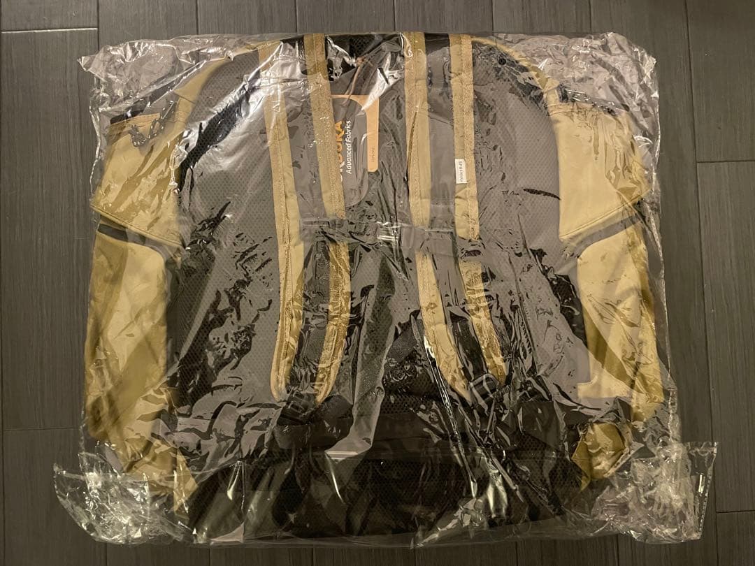 k*認様 SPUTNIK ブラウン 犬用キャリーバックパック (新品未使用)