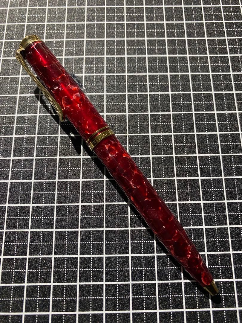 Pelikan Souveran K600 Ruby-Red ボールペン
