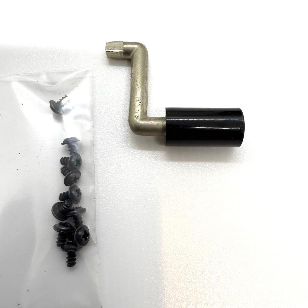 激レア　BUICK 2 POST LIFT 1:18スケール 限定版