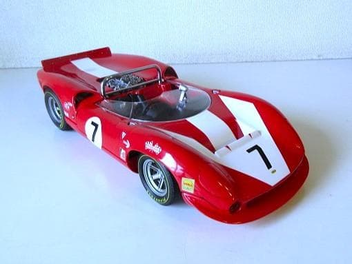 特価 gmp (1/18) ローラ T70 Spyder