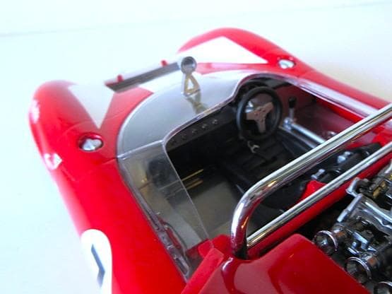 特価 gmp (1/18) ローラ T70 Spyder