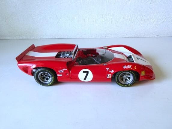 特価 gmp (1/18) ローラ T70 Spyder