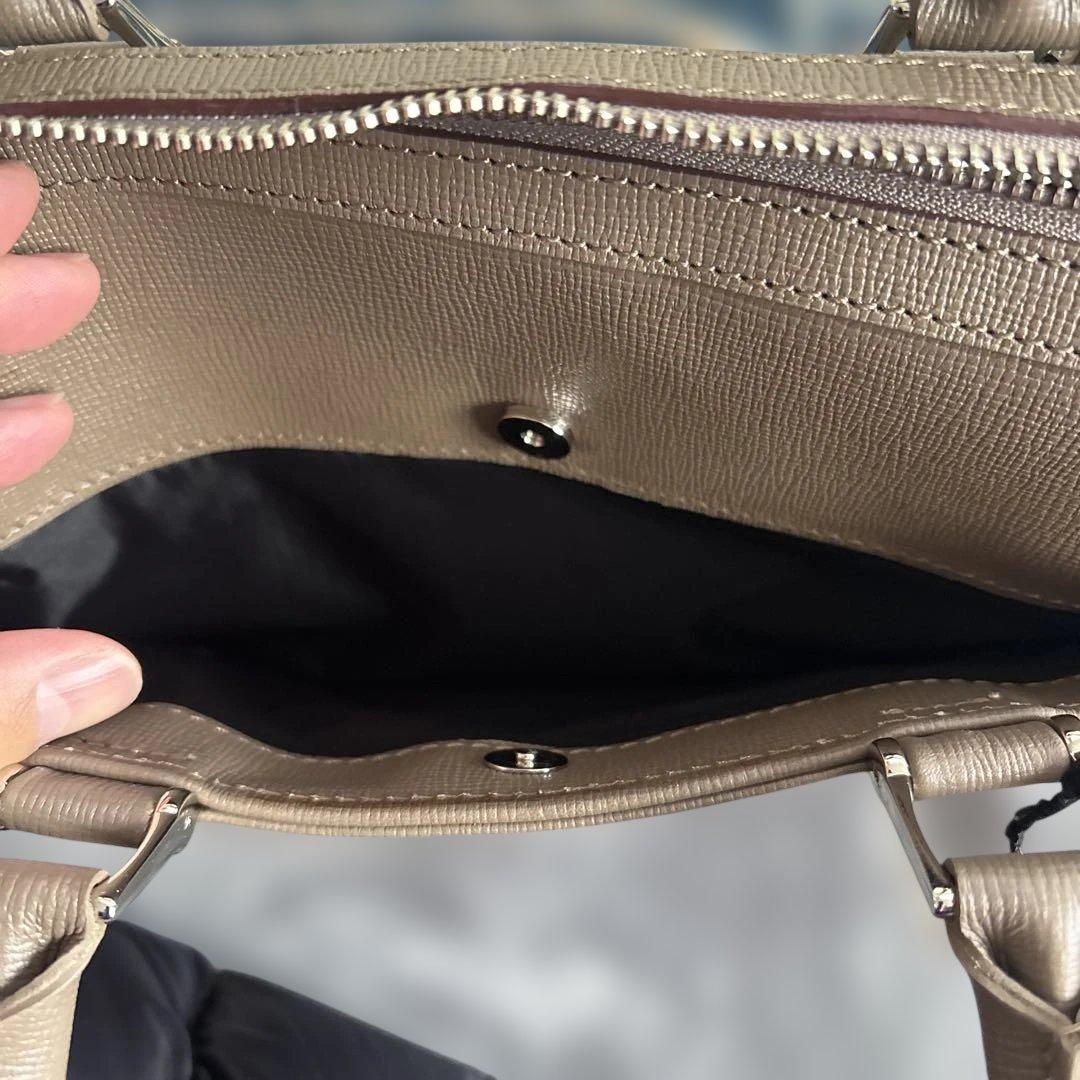 定期36,300円　タケオキクチ　レザーブリーフケース