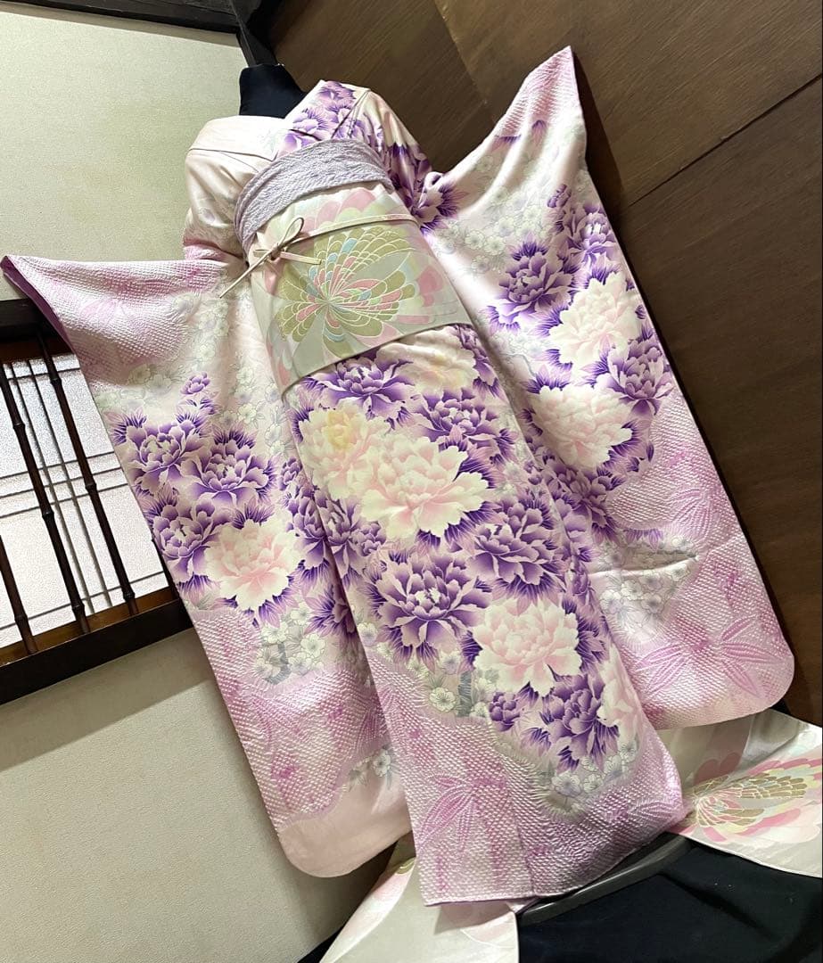 振袖フルセット6点サイズM〜Ｌ絞り花文　正絹売り切り終了