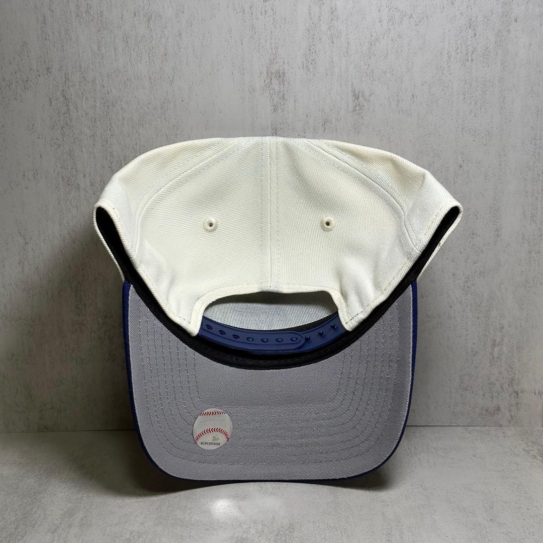 【海外限定】 ドジャース 9FORTY LA逆ロゴ ホワイト&ブルー キャップ
