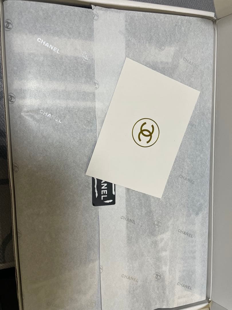 未使用 CHANEL エッフェル塔 ノベルティ 大判マフラー　ストール ブラック