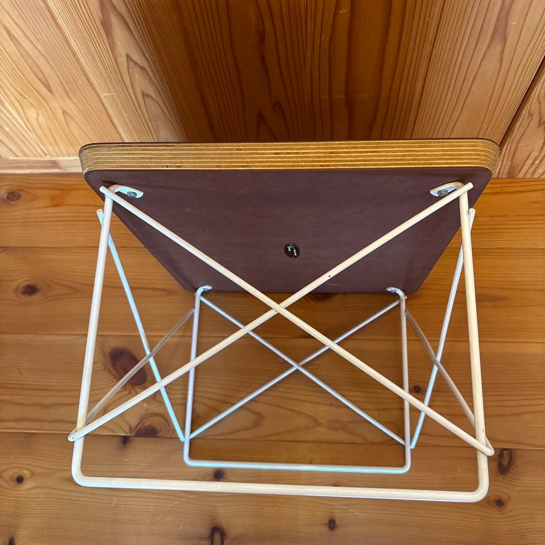 イームズ　ワイヤーベーステーブル　LTRT ハーマンミラー