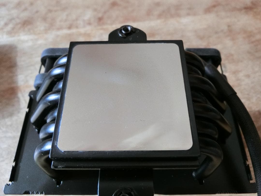 NOCTUA NH-U12A chromax.black CPUクーラー