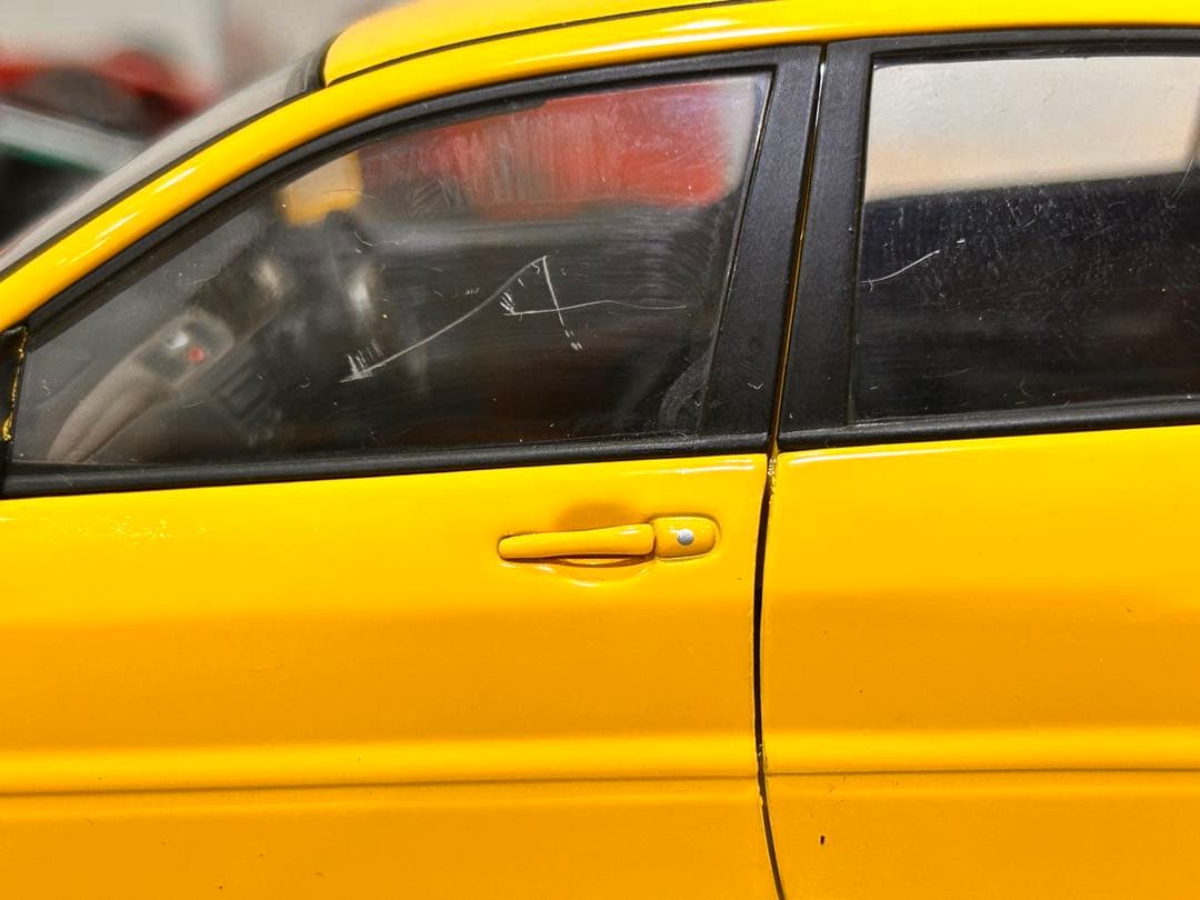 訳あり　オートアート　1/18 ランエボVII三菱 ランサーエボリューション