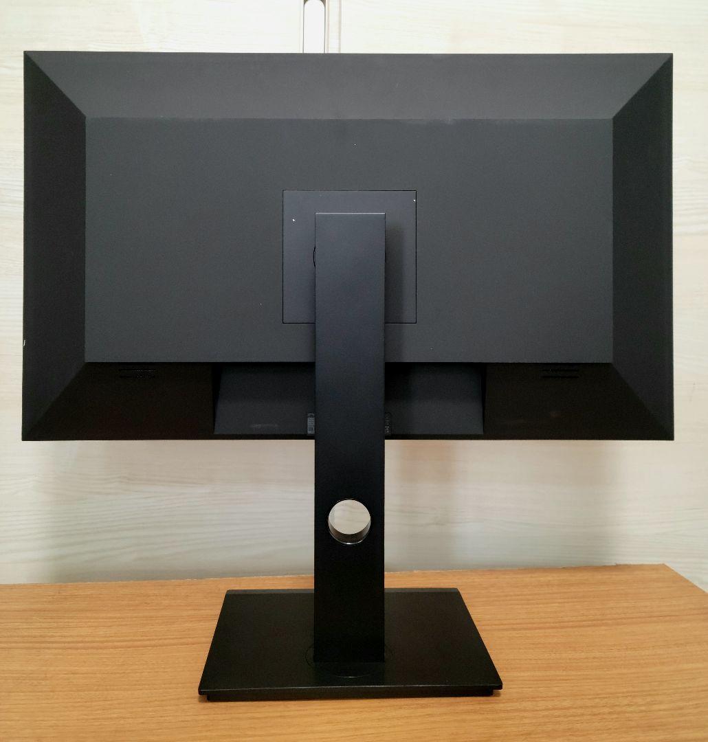 美品　INNOCN 27インチ4Kモニター USB-C 65W HDR400