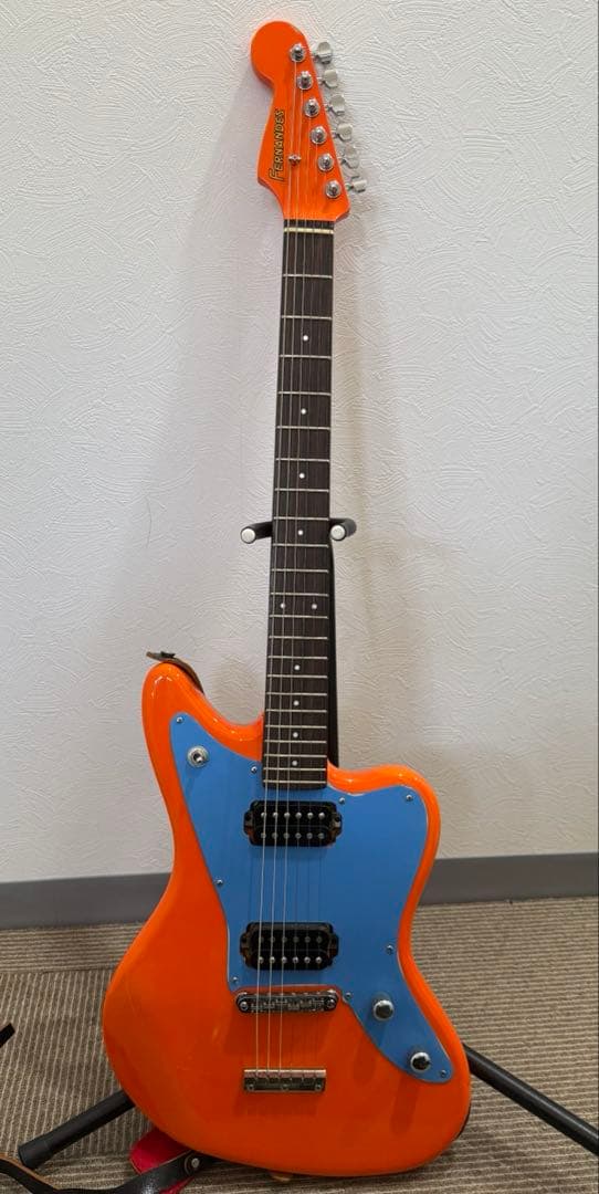 Fernandes エレキギター オレンジ　動作未確認
