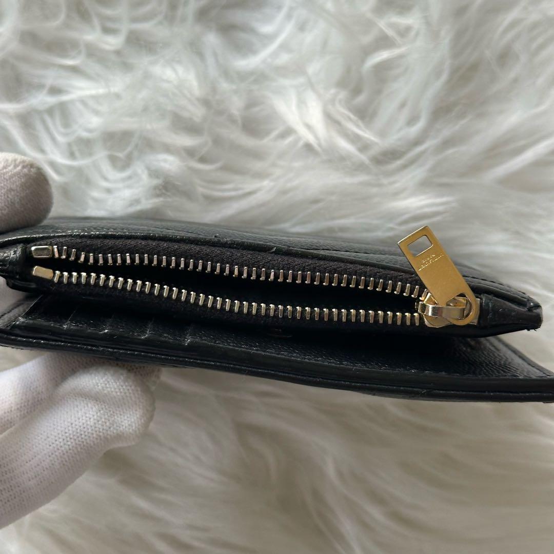 サンローラン YSL ブラック キルティング 二つ折り財布
