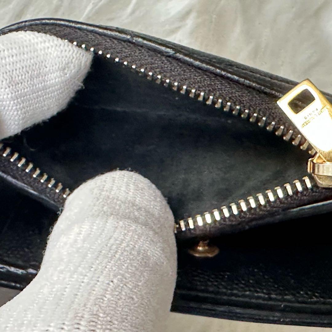 サンローラン YSL ブラック キルティング 二つ折り財布