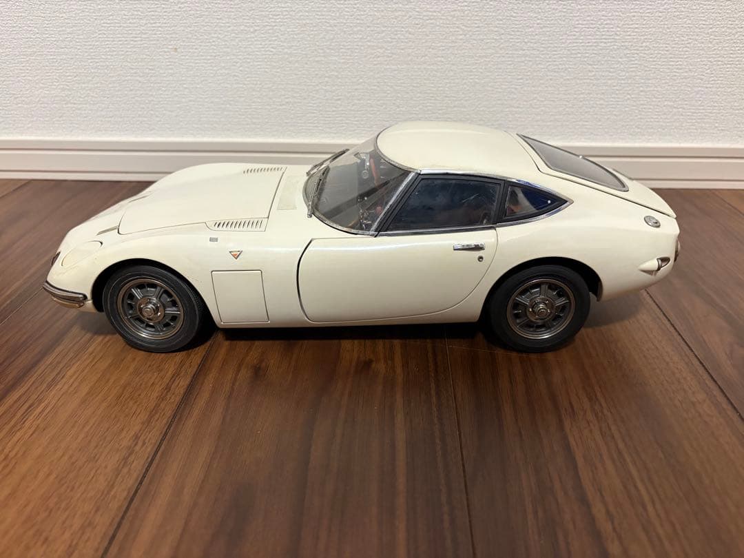 デアゴスティーニ 1/10 トヨタ 2000GT