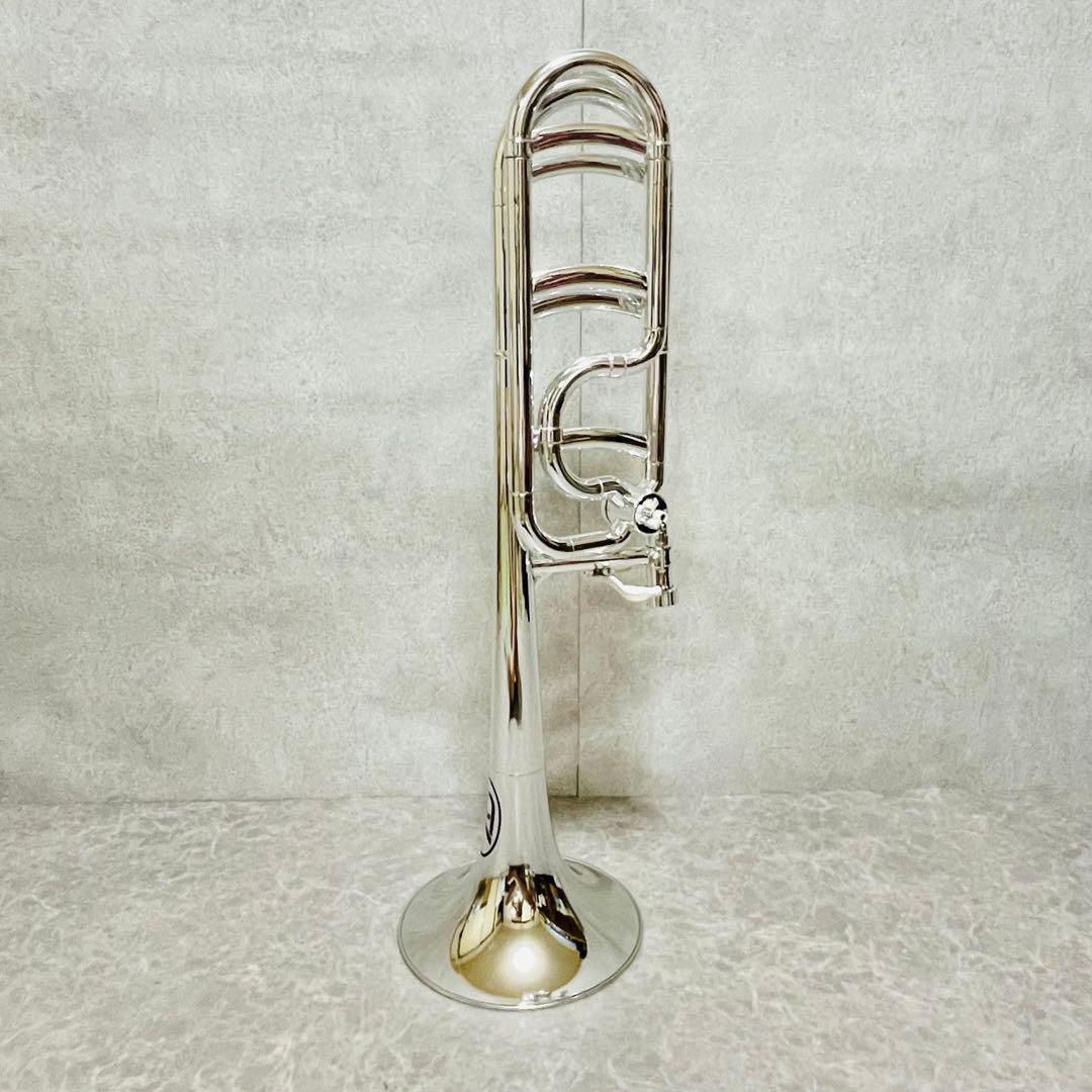 ZO プラスチック製 テナーバストロンボーン シルバー TB-09 管楽器