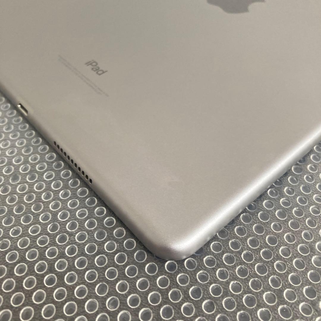 2898【早い者勝ち】iPad Pro 64GB 10.5インチ SIMフリー☆
