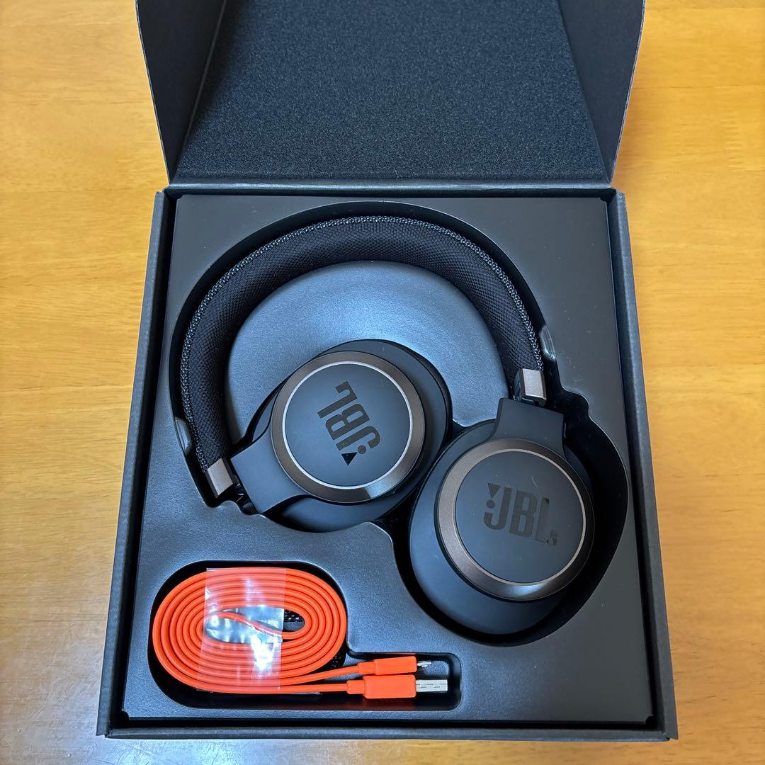 JBL LIVE 650BT NC ワイヤレスヘッドホン