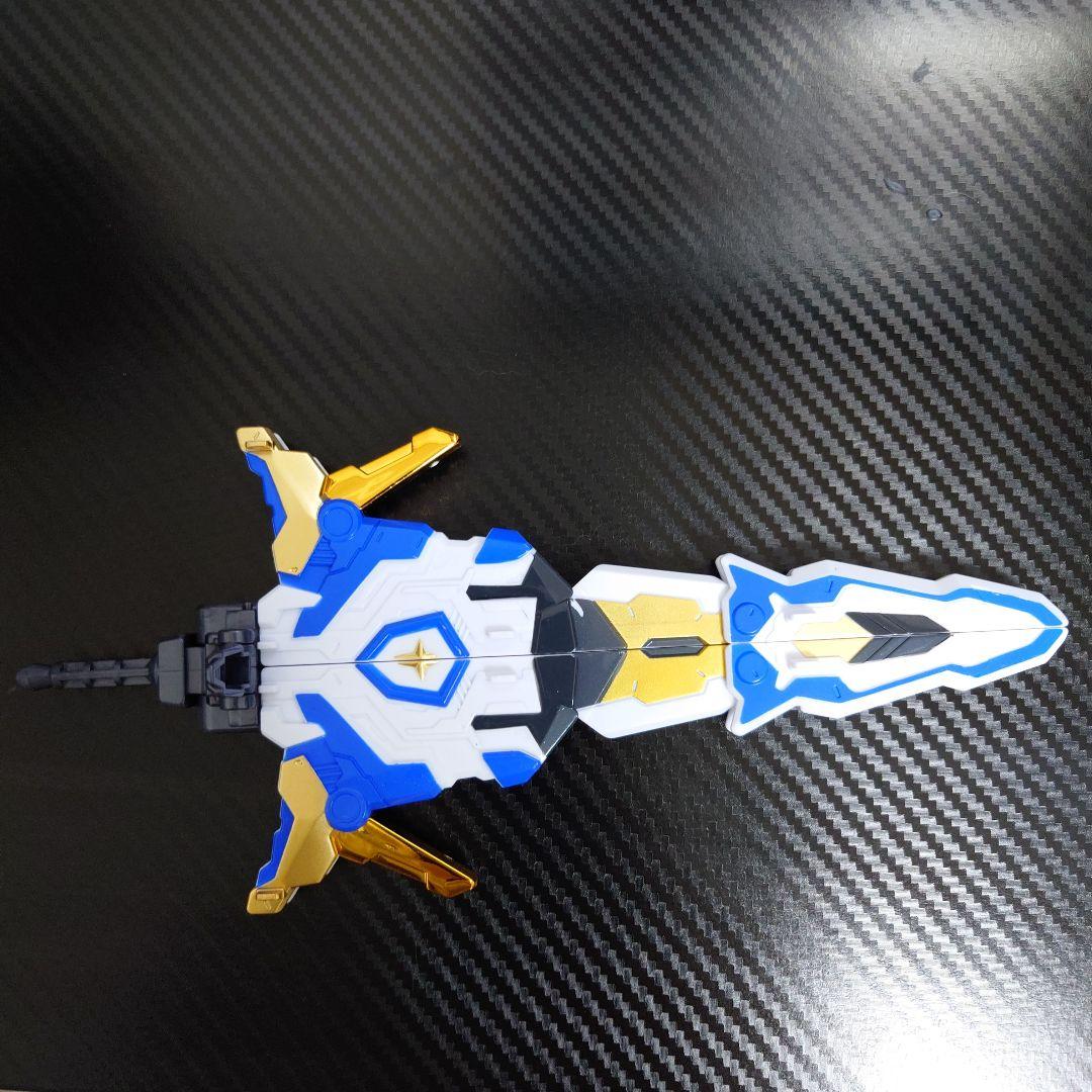 メタルカードボット　ブルーコップトリニティ