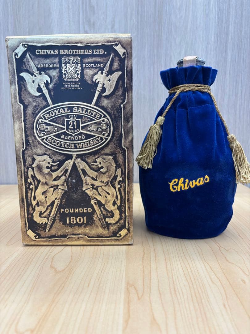 未開栓 ロイヤルサルート21年 シーバス ブラザーズ 青陶器　700ml