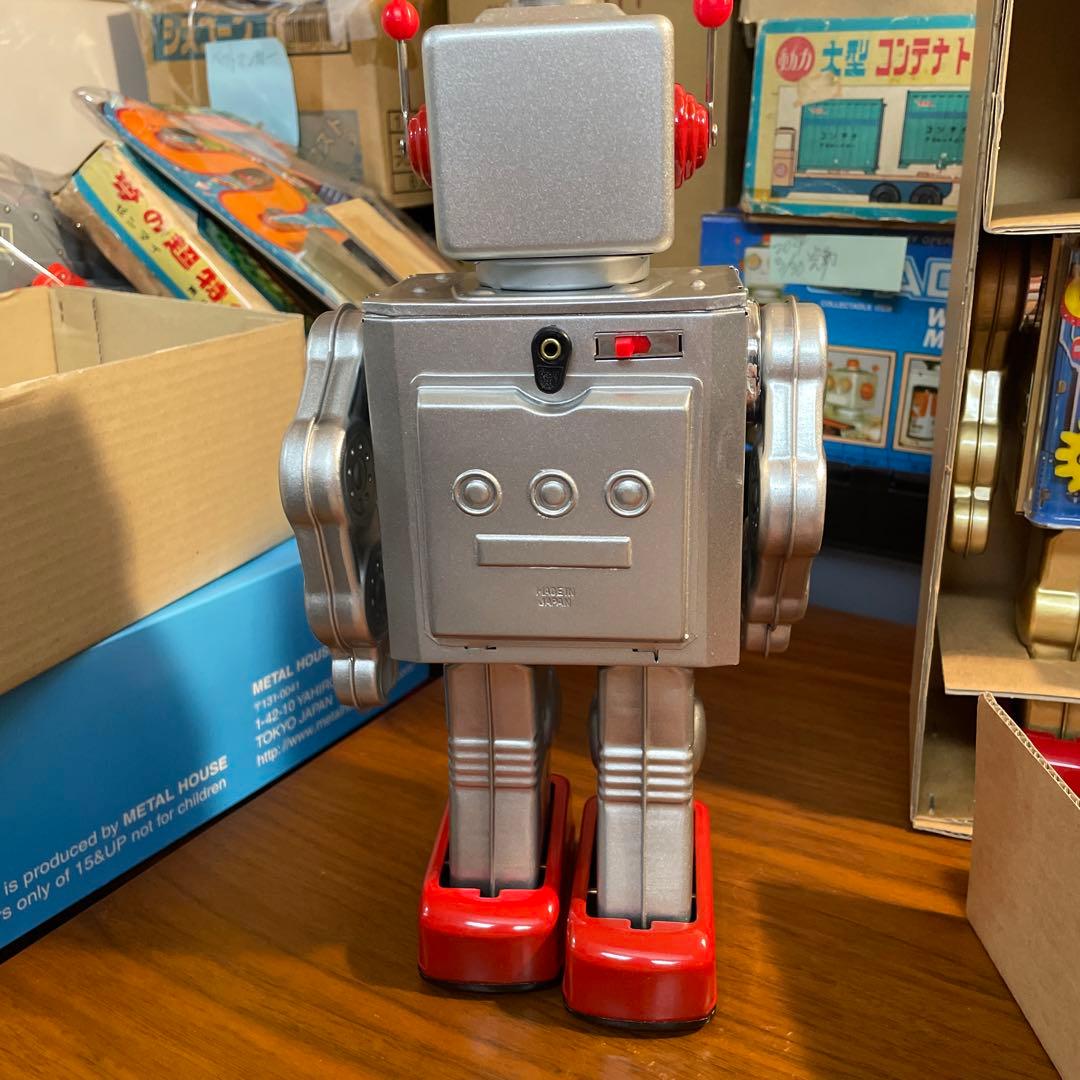 新品保管品メタル社ギアロボ未使用シルバー&ゴールド（A社無在庫転売屋に注意して）