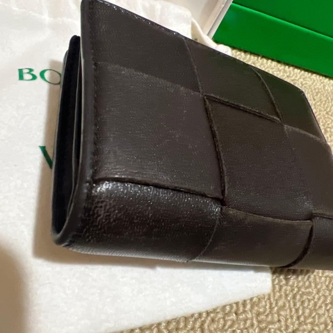 Bottega Veneta カセットスモール 二つ折りウォレット フォンデンテ