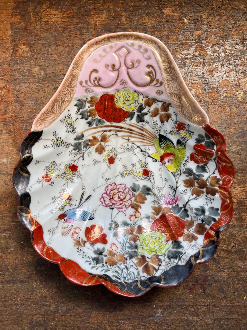 古伊万里　アンティーク　骨董　赤絵貝型菓子器　輸出用　花鳥の図　飾皿
