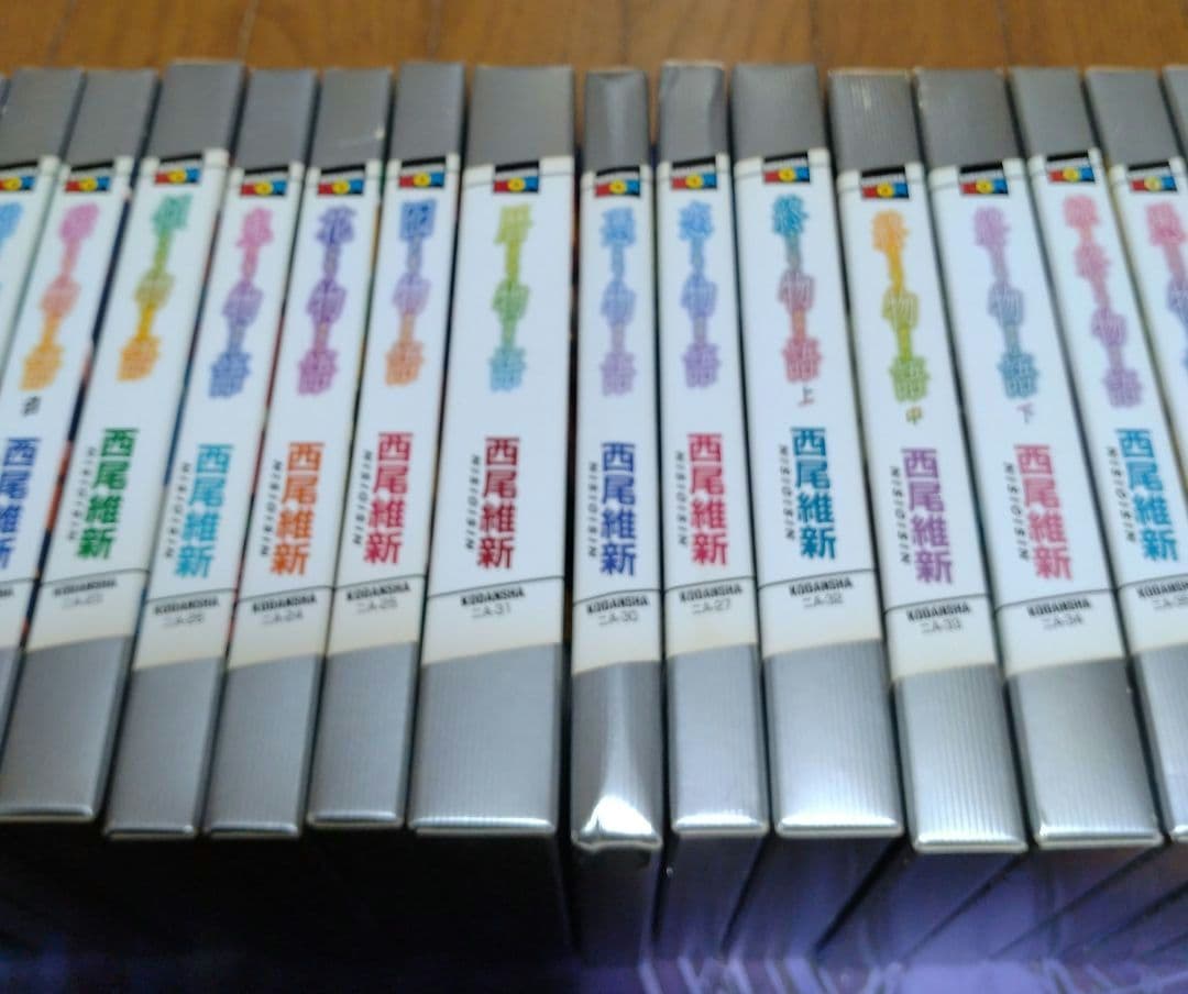 西尾維新 物語シリーズ　28冊　＋　おまけ本 2冊　合計30冊　セット　小説