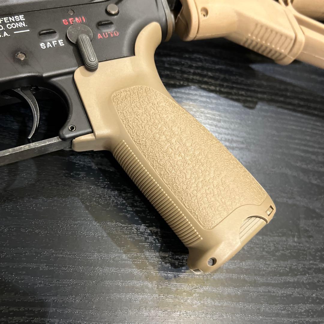 東京マルイ　M4MWS カスタム品　ガスブローバックライフル　マガジン2本