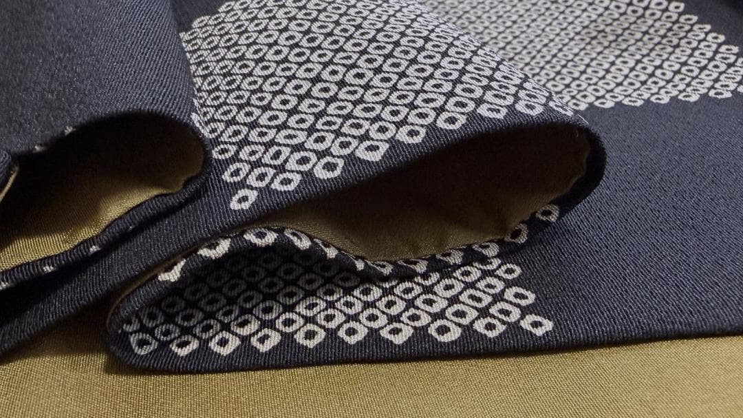 専用:着物５　嵐山よしむら　市松柄袷着物　こげ茶　正絹　身丈１６８裄丈６８