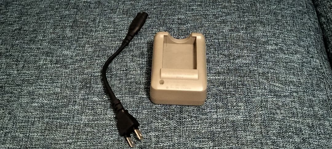 OLYMPUS PEN E-PL8 ダブルズームレンズキット　1〜2日で発送