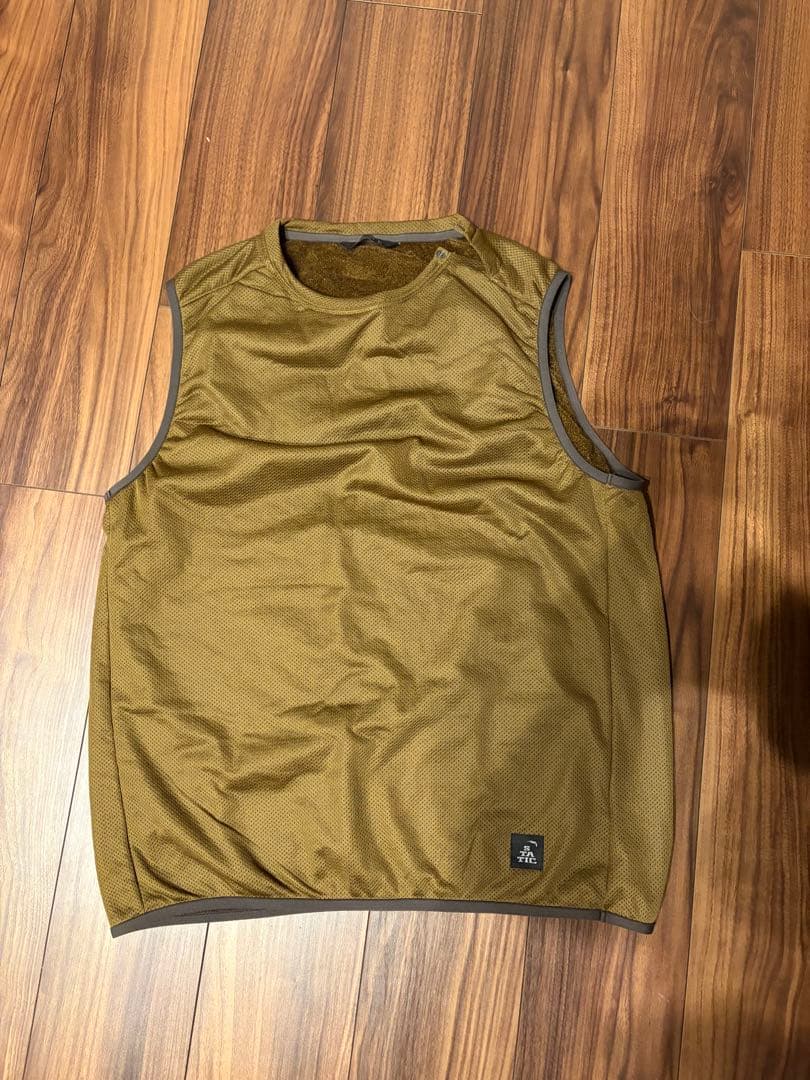 static アドリフトベスト