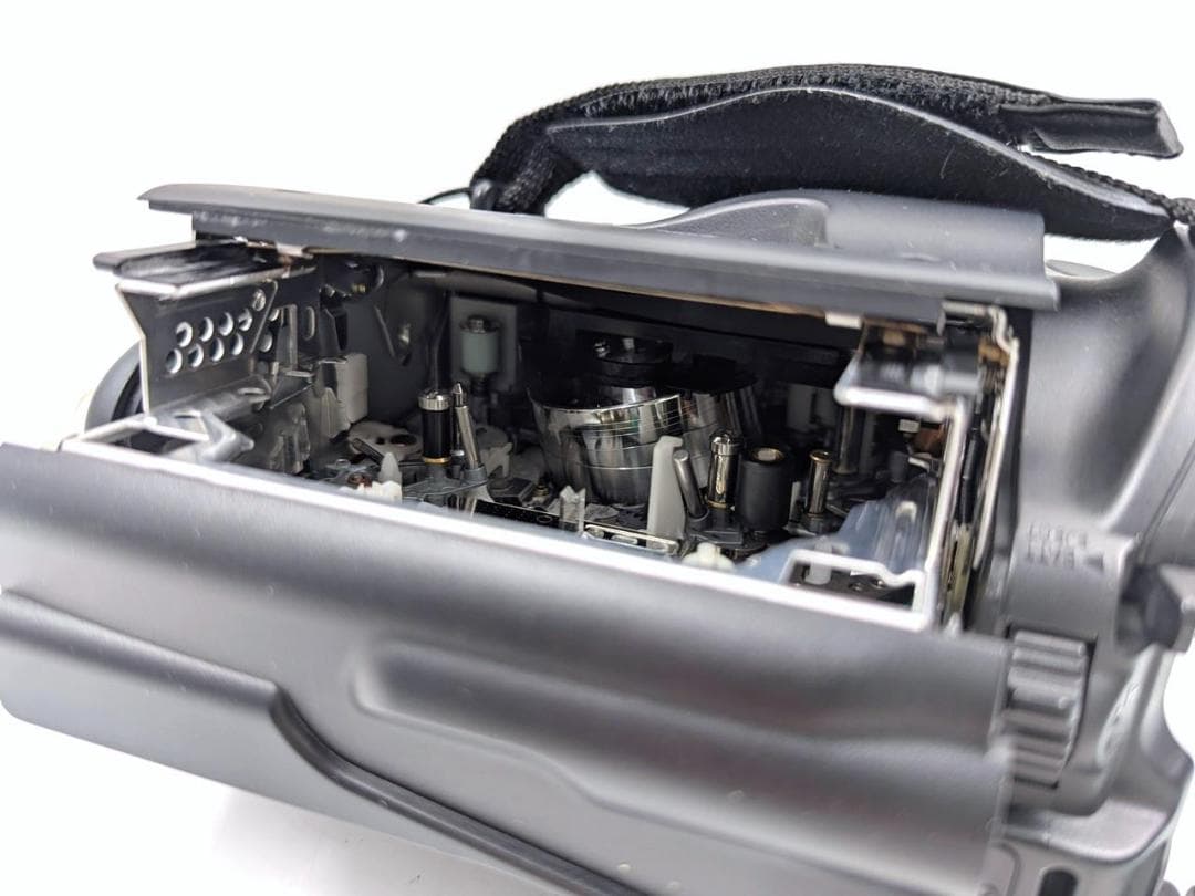 8mmテープのダビングに！ Canon ビデオカメラ UC-L1Hi