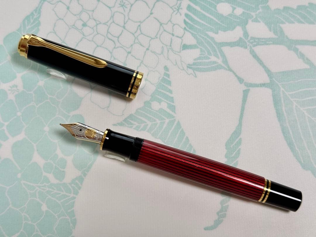 【美品】 ペリカン M800 ボルドー 透け縞 18K F 筆記・動作確認済