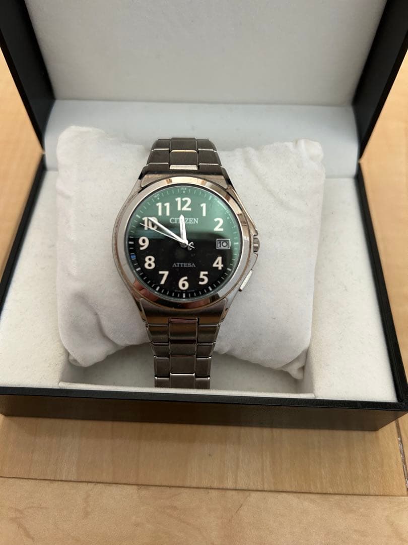 シチズン アテッサ ATD53-2846 美品 チタン 電波 ソーラー