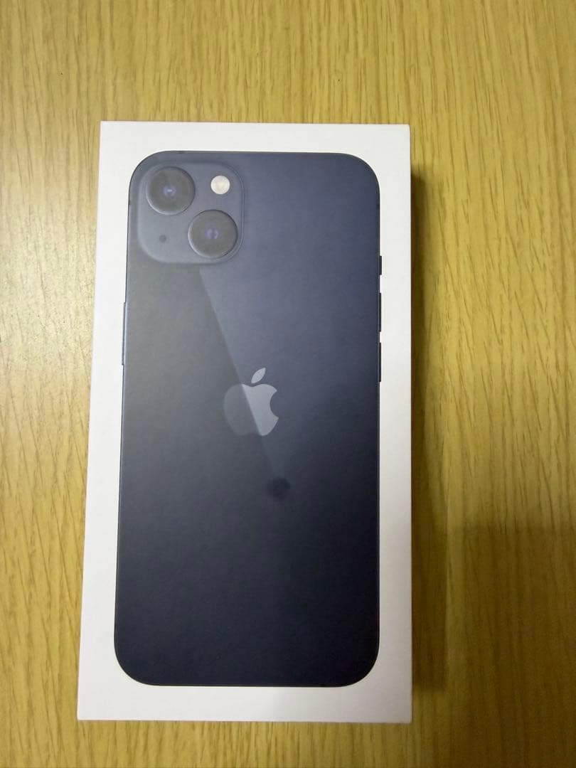 Apple iPhone 13 本体ブルー